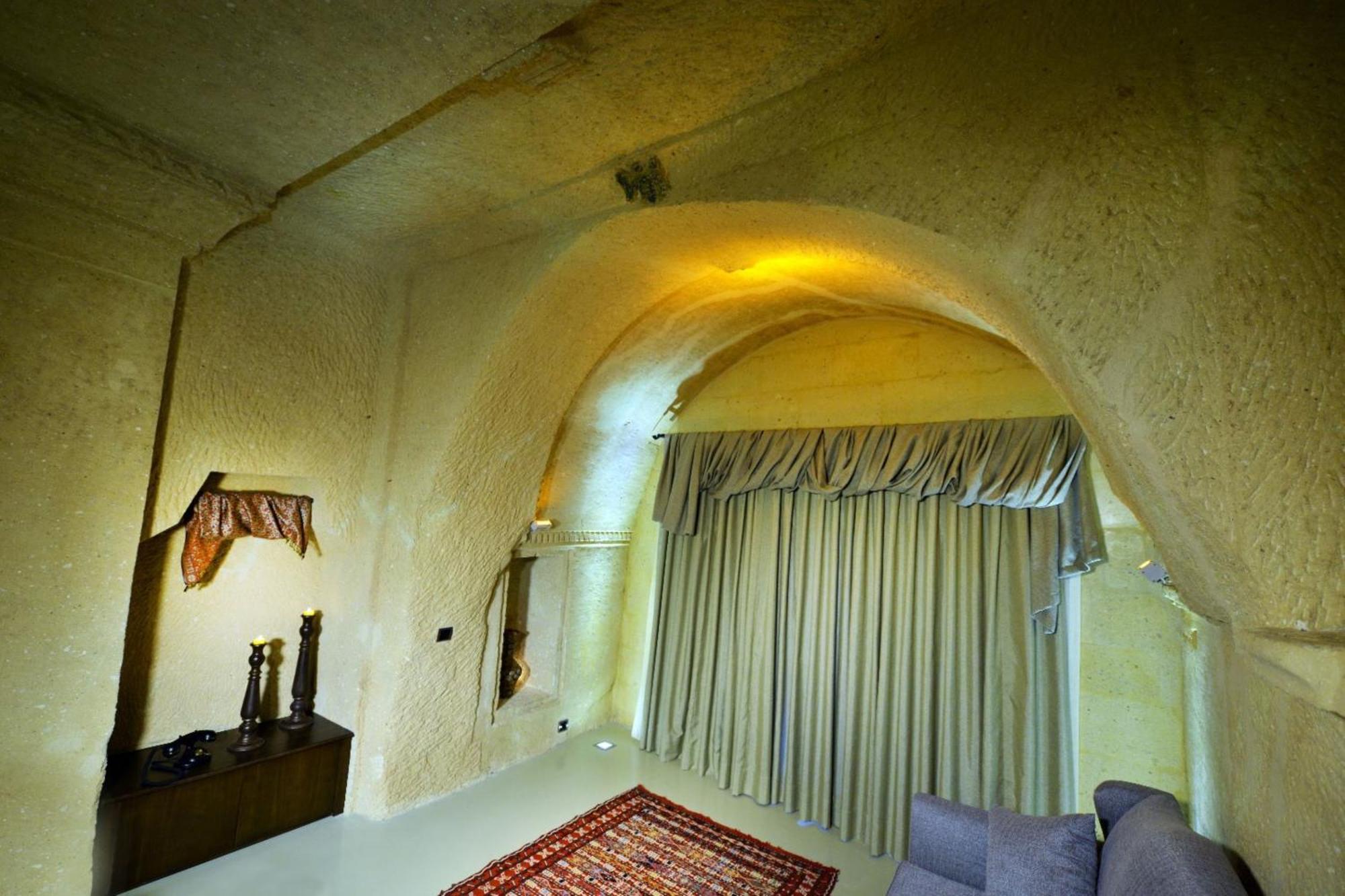 Sunak Cave Hotel Юргюп Екстериор снимка