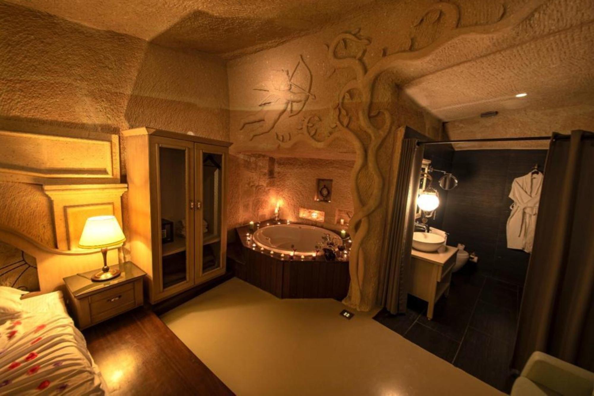 Sunak Cave Hotel Юргюп Екстериор снимка