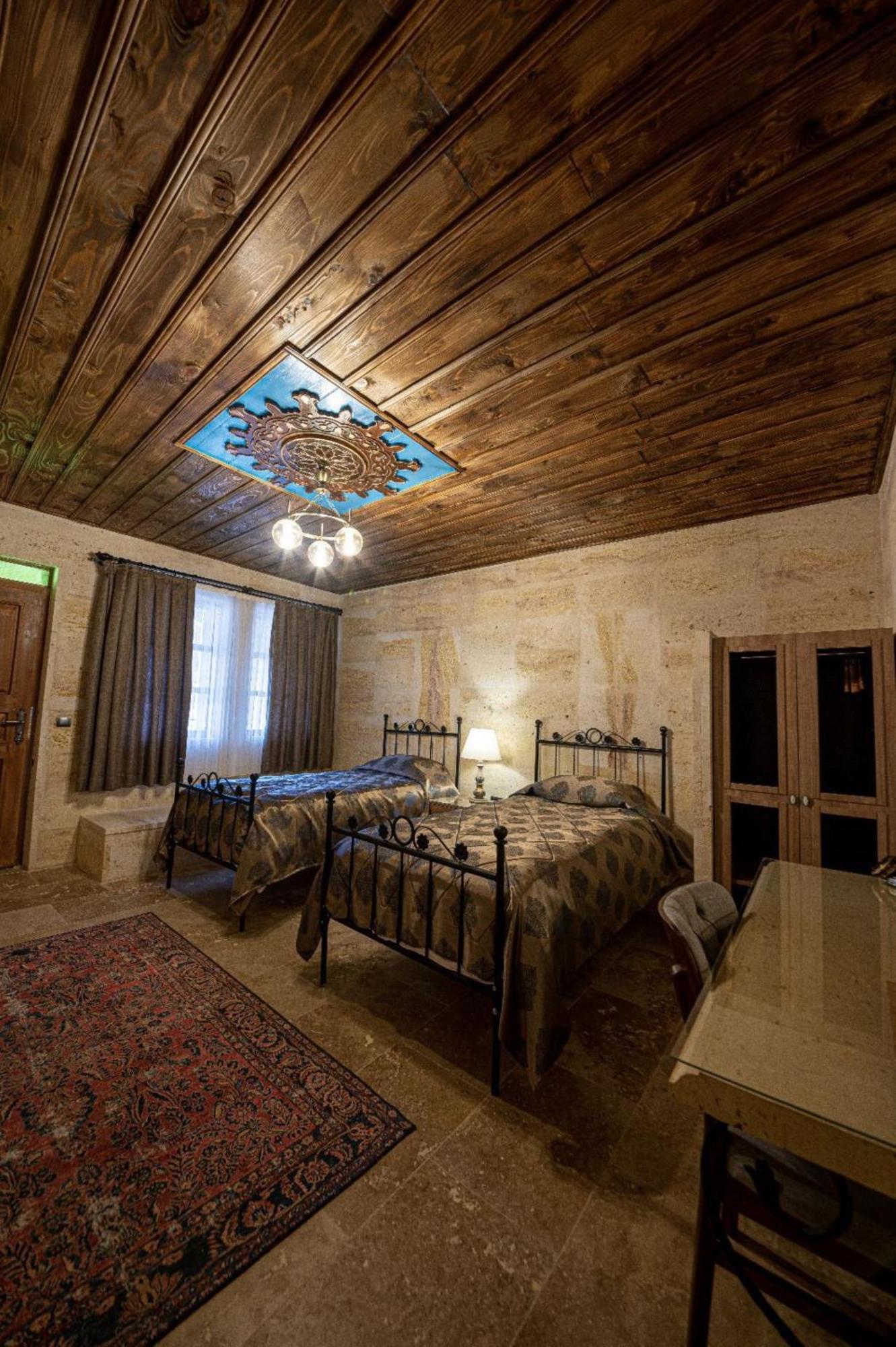 Sunak Cave Hotel Юргюп Екстериор снимка