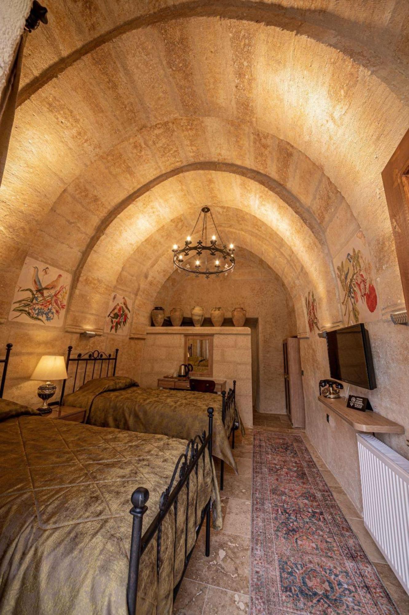 Sunak Cave Hotel Юргюп Екстериор снимка