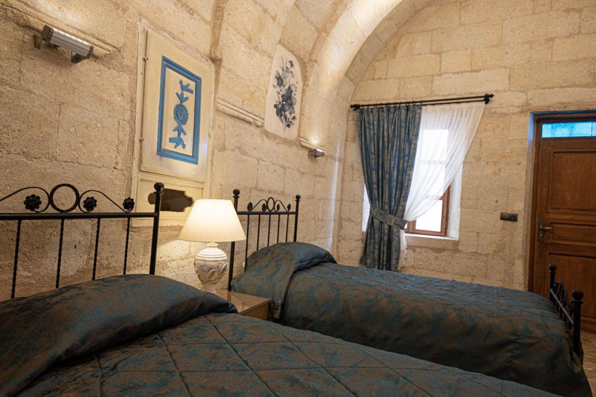Sunak Cave Hotel Юргюп Екстериор снимка