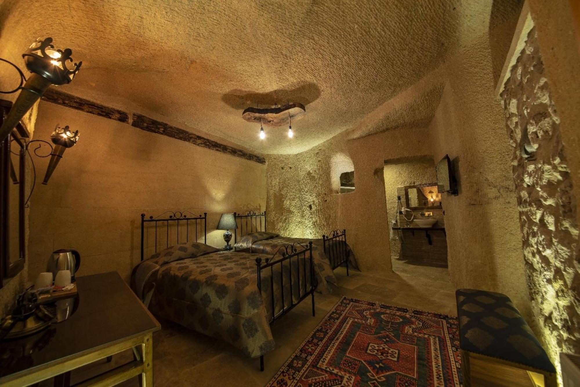 Sunak Cave Hotel Юргюп Екстериор снимка