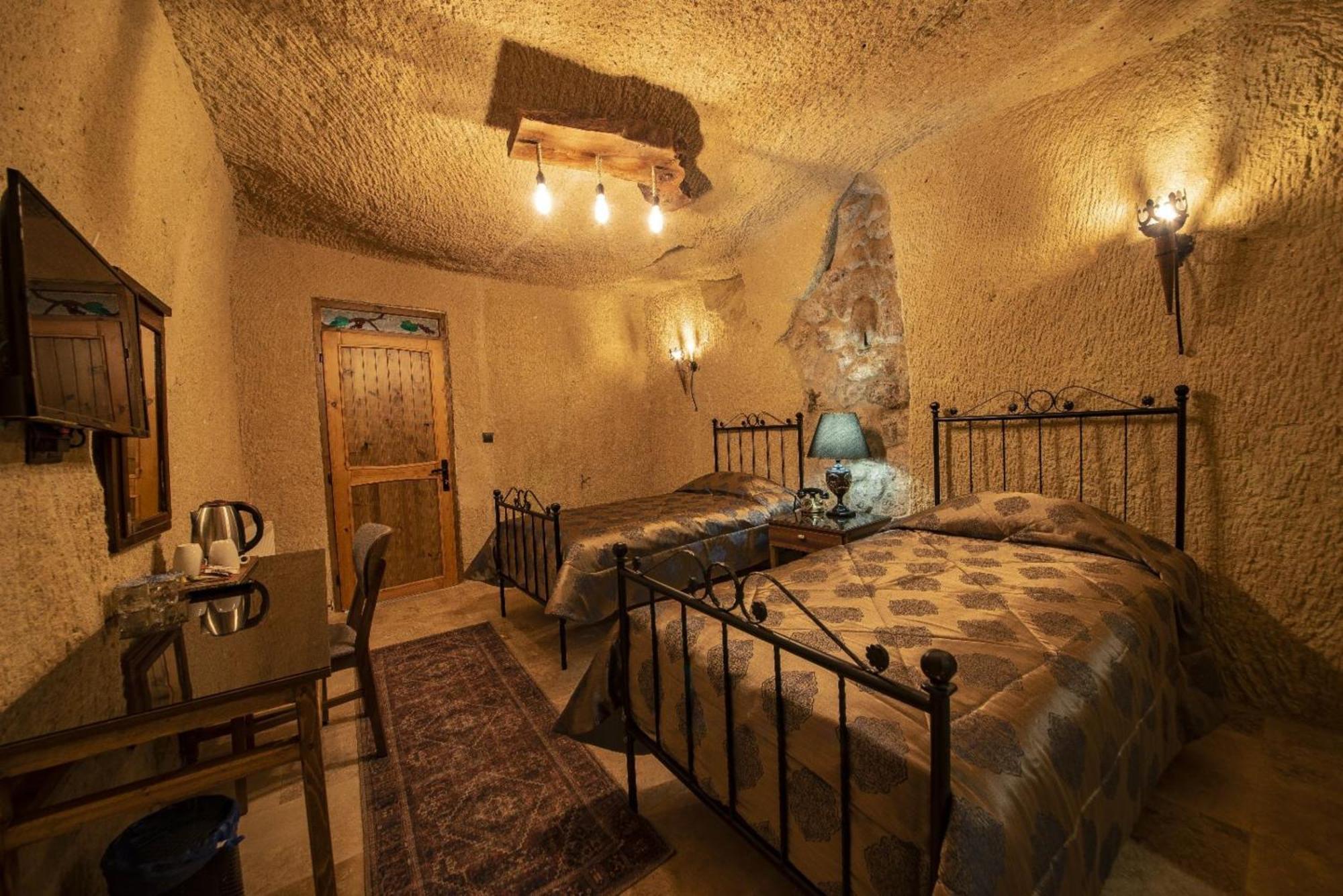 Sunak Cave Hotel Юргюп Екстериор снимка