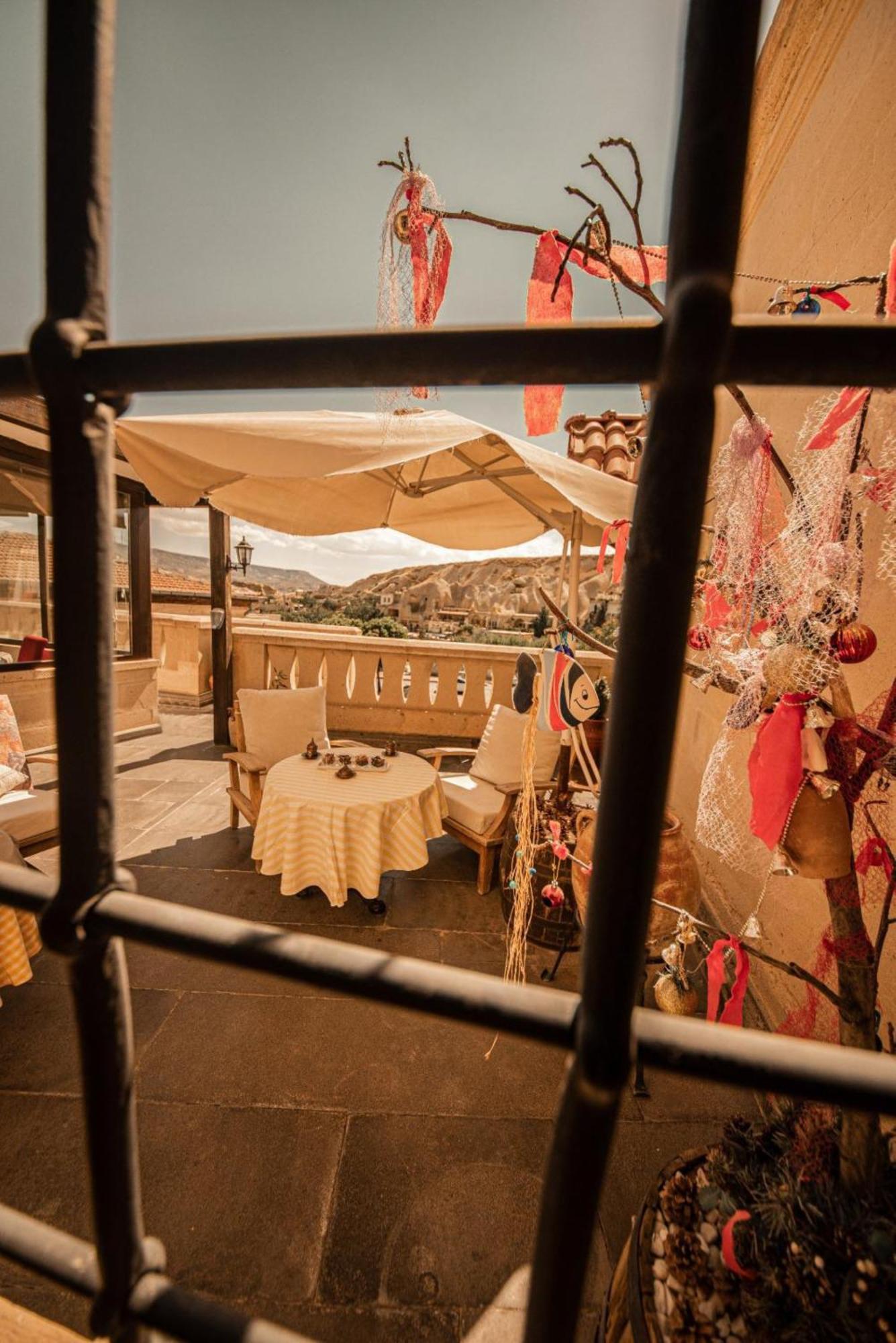 Sunak Cave Hotel Юргюп Екстериор снимка